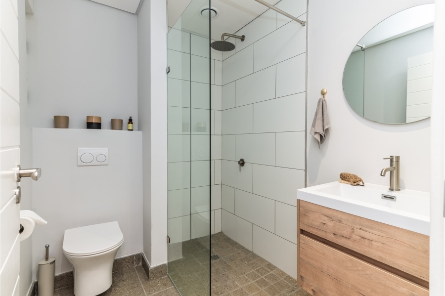 To Let 2 Bedroom Property for Rent in Muizenberg Western Cape